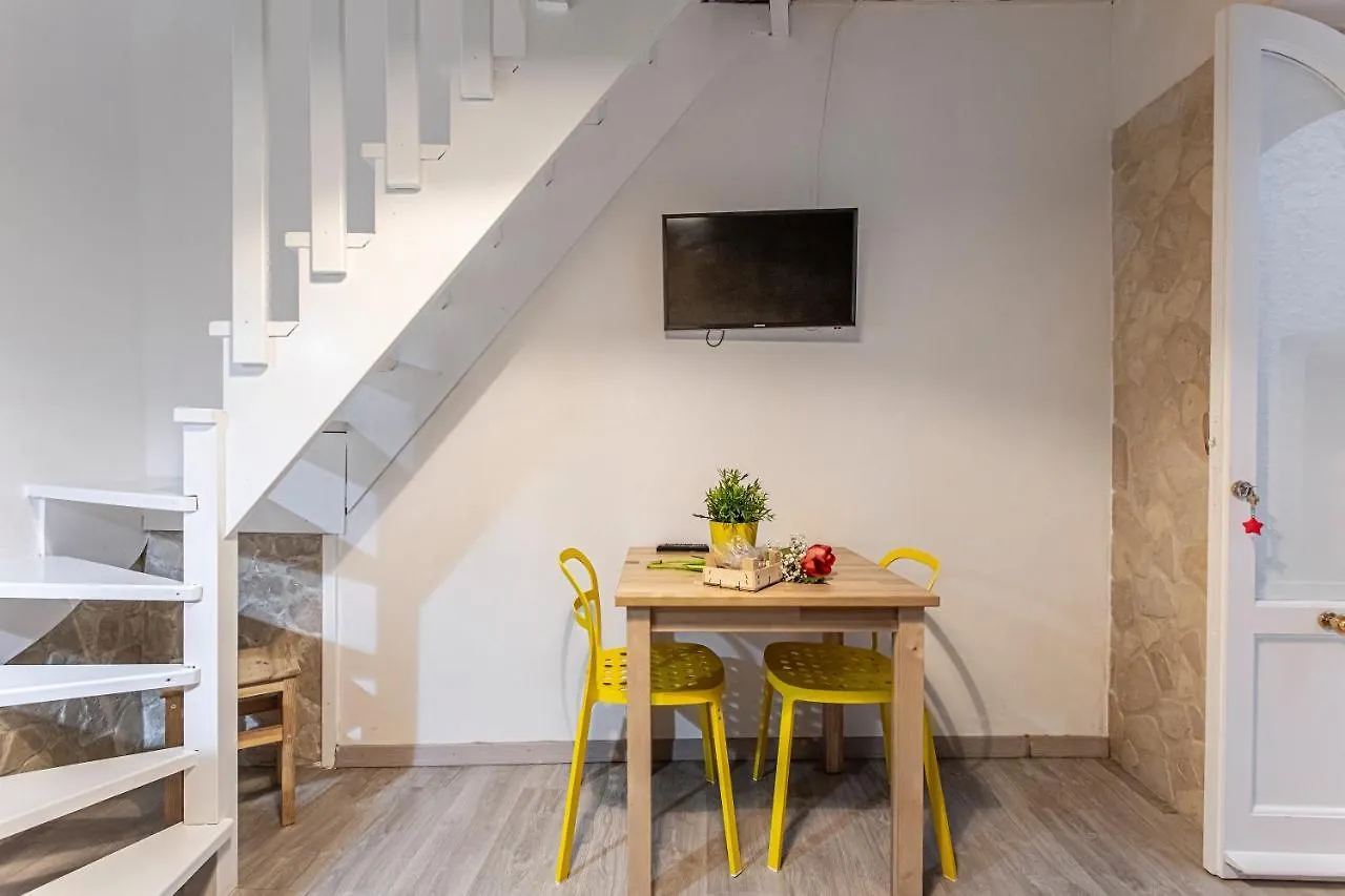 Giudecca Apartments Syracuse