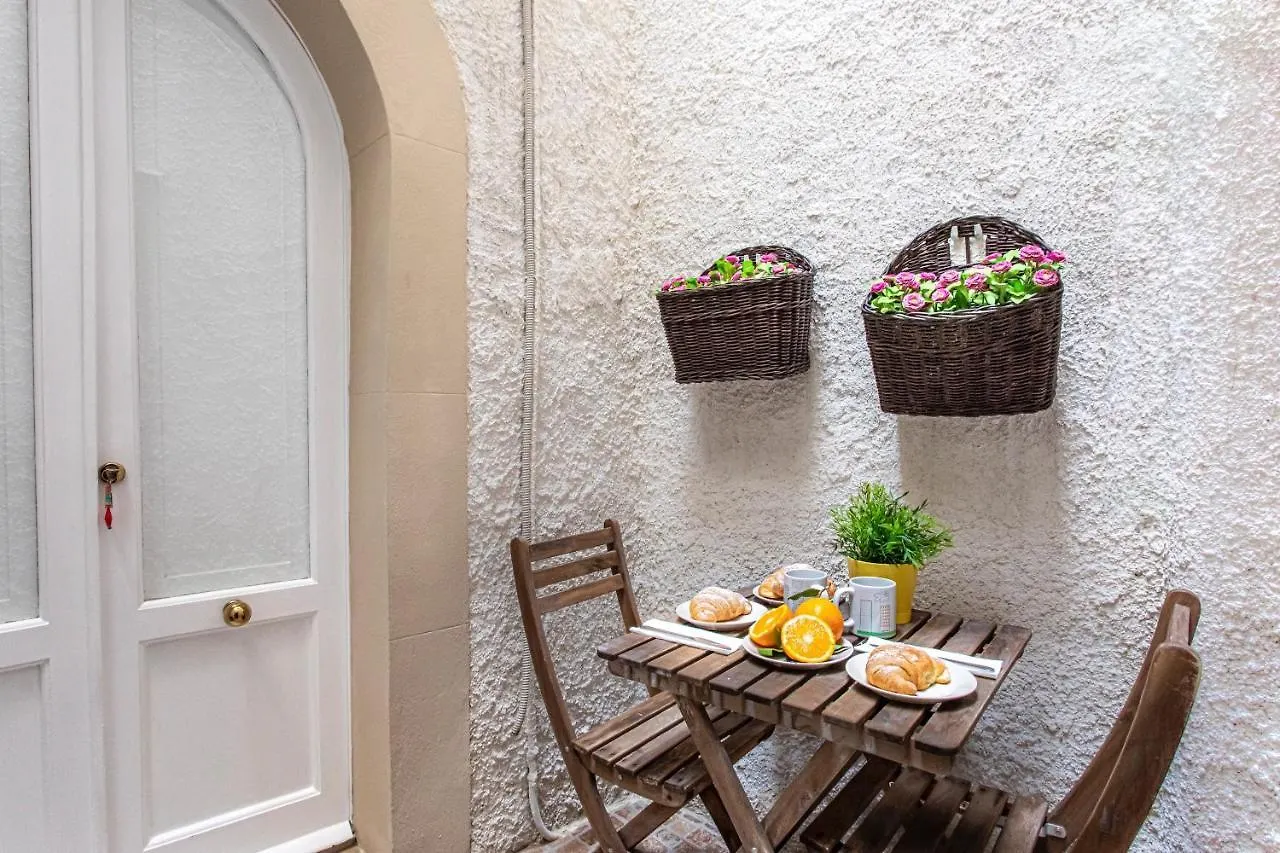 Giudecca Apartments Syracuse